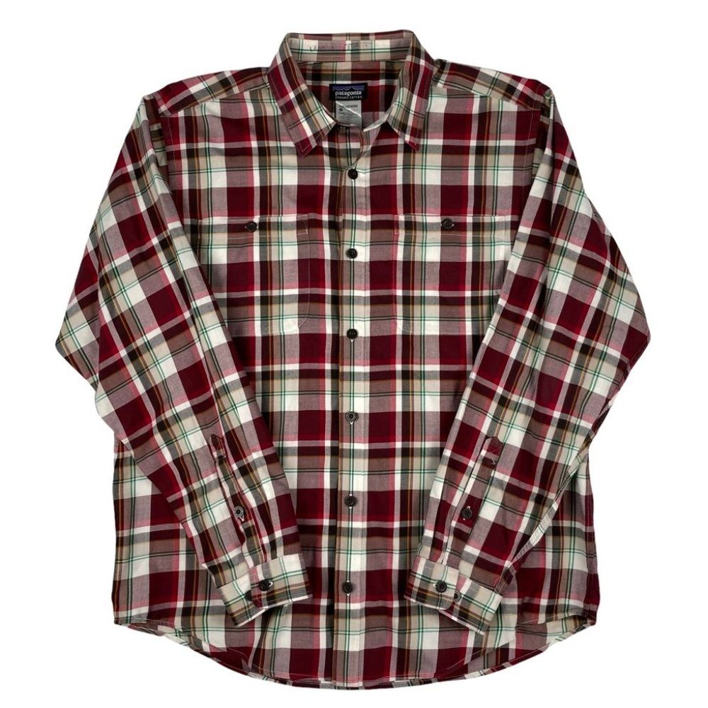 Patagonia Red Plaid Button Down Shirt Size Medium